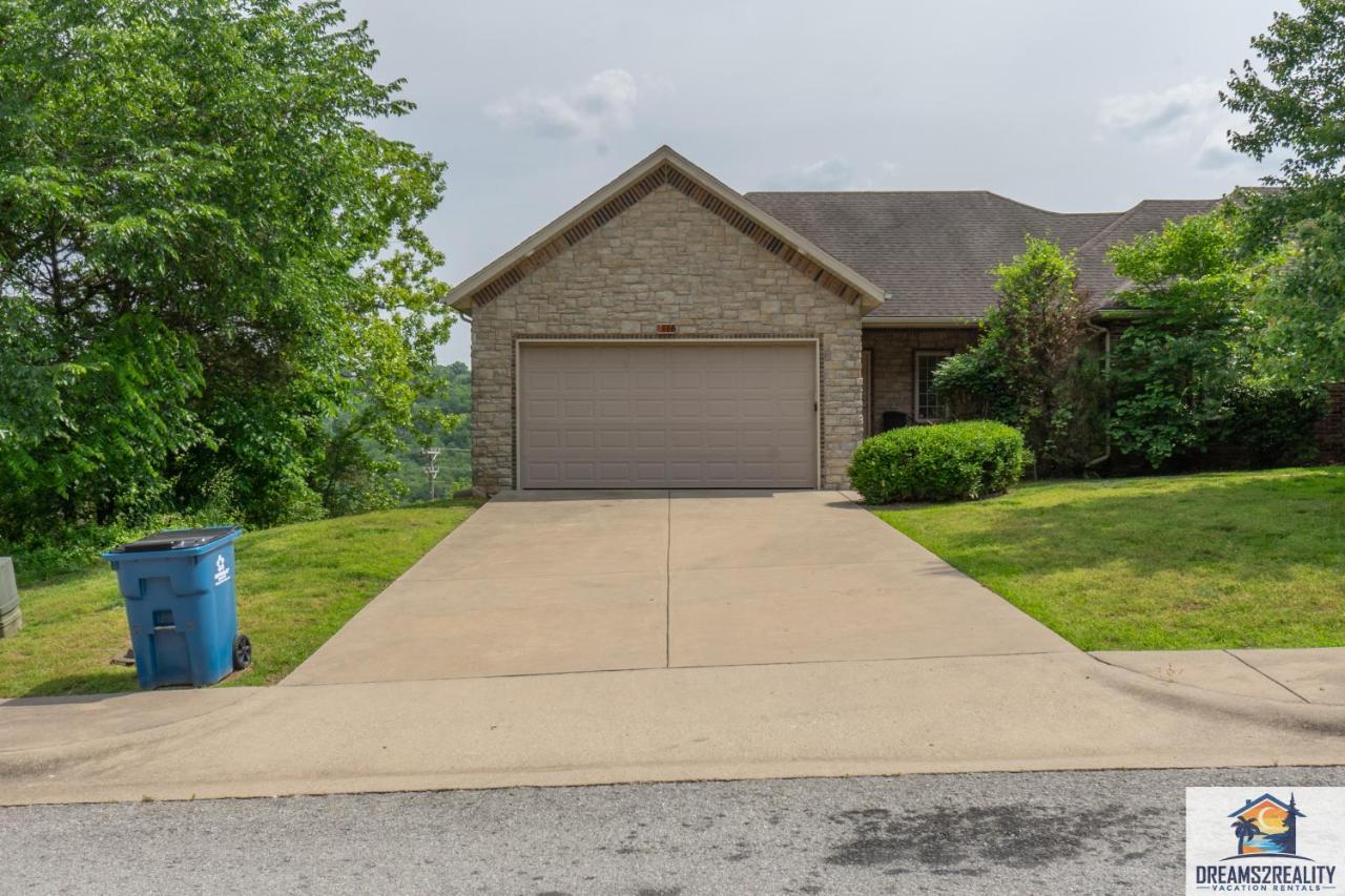 4Br Walk-In - Foosball Table - Hot Tub - Fire Pit - Free Tickets Included - Dv166 Branson Exterior foto